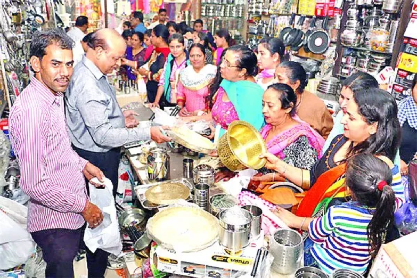 सावधान! कहीं आपको ठग तो नही रहा दुकानदार