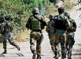 पुलवामा में सुरक्षा बलों का तलाश अभियान
