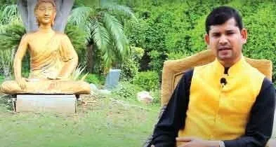 हमें योग-आयुर्वेद की तरफ लौटना ही होगा