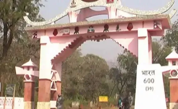 बलरामपुर में नेपाल की सीमा पर विशेष चौकसी