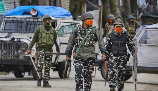 कश्मीर में लश्कर का आतंकवादी गिरफ्तार