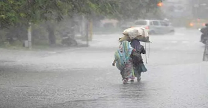 जयपुर मूसलाधार बारिश से जनजीवन अस्त व्यस्त