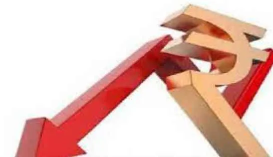 भारत-चीन के बीच तनाव से रुपया 20 पैसे टूटा