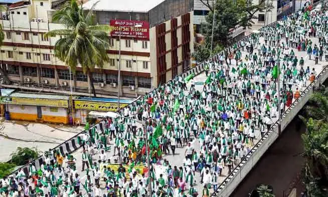 जानें, कृषि बिल पर क्यों हो रहा है सख्त विरोध प्रदर्शन