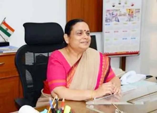 पशु किसान क्रेडिट कार्ड के लंबित मामलों को जल्द निपटाएं बैंक