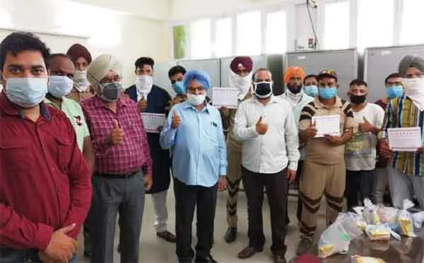 डेरा श्रद्धालुओं ने राजिन्द्रा ब्लड बैंक में लगाया रक्तदान कैंप