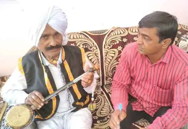 लोक गायकी को आज भी जिंदा रखे हुए हैं 65 वर्षीय बूटा राम