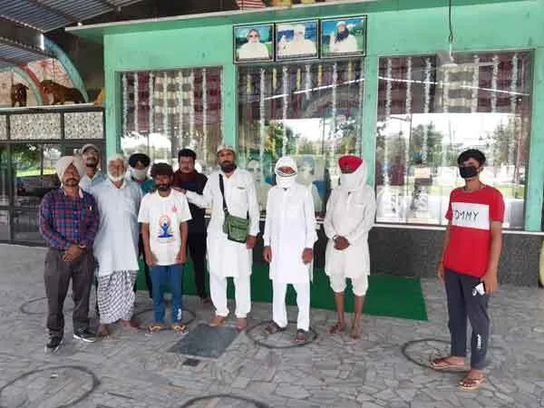 डेरा श्रद्धालुओं ने हरियाणा के एक भटके युवक को परिवार से मिलाया