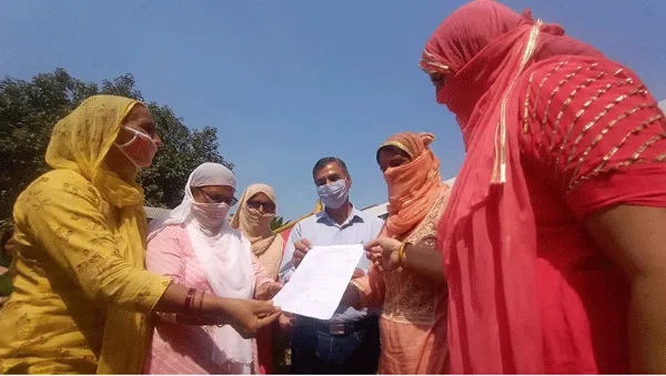 आंगनवाड़ी सेंटर में पढ़ते हैं गरीब घरों के बच्चे, कैसे जुड़ेंगे ऑनलाइन