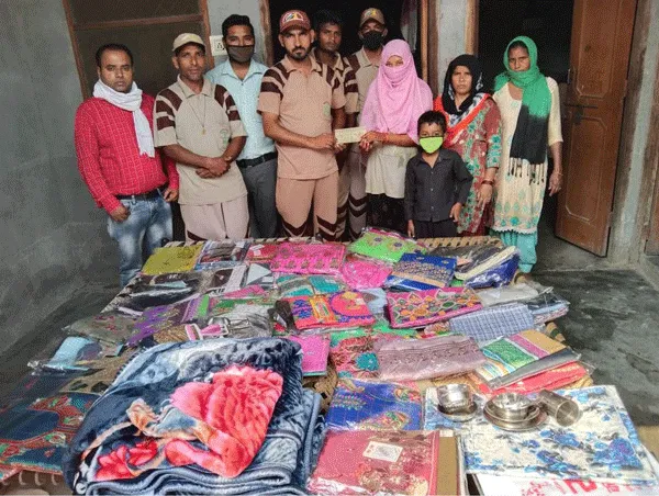 डेरा अनुयायियों के सहयोग से पीले हुए बेटी के हाथ