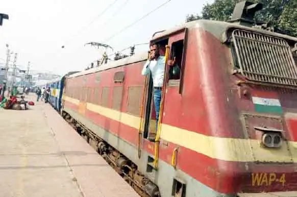 रेलवे ने 19 अक्तूबर से सात नयी विशेष ट्रेनें चलाने को दी मंजूरी