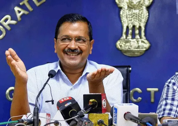 इस बार दीपावली पर पटाखें ना जलायें : केजरीवाल