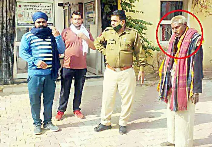 मानवता : बेसहारा लावारिस को सार सम्भाल हेतु संस्था में लाए सेवादार