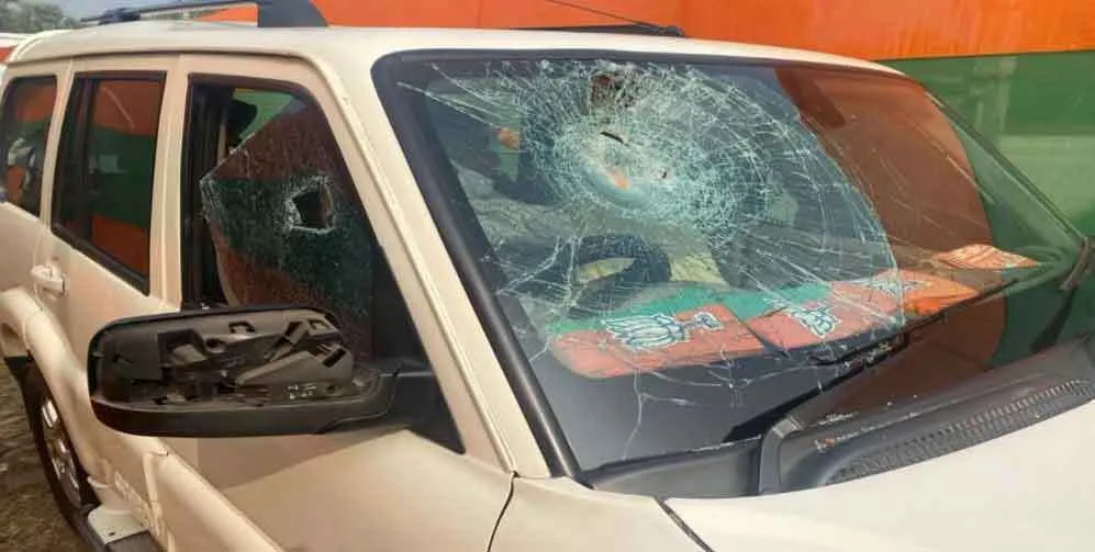 भाजपा अध्यक्ष जेपी नड्डा के काफिले पर हमला, पुलिस ने कहा-कुछ नहीं हुआ