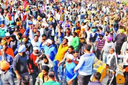 किसान संगठनों की बैठक शुरू