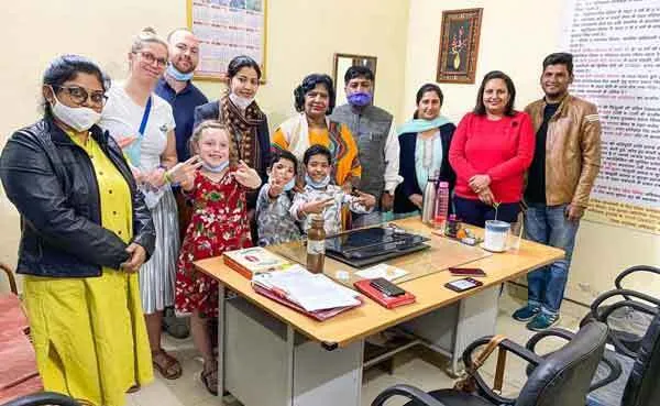 बेसहारा दो मासूमों को मिले जर्मनी माता-पिता