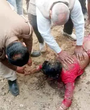 फरीदाबाद : पुलिस ने आगरा नहर में डूबती महिला को बचाया