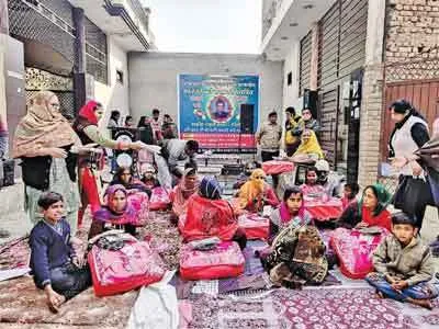 जरूरमंदों की सहायता कर बनाई पुण्यतिथि