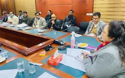 ठोस कचरा प्रबंधन नियम की अवहेलना पर काटे 11 चालान