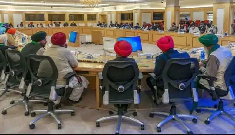 सरकार ने एक समय सीमा तक कृषि कानून स्थगित रखने का दिया प्रस्ताव
