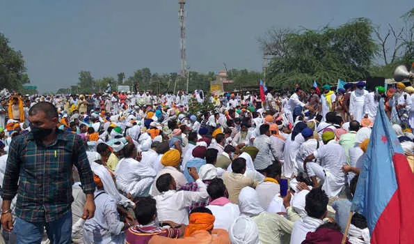 Farmers' Protest: खाद की किल्लत से नाराज किसानों का आक्रोश फिर आया सामने