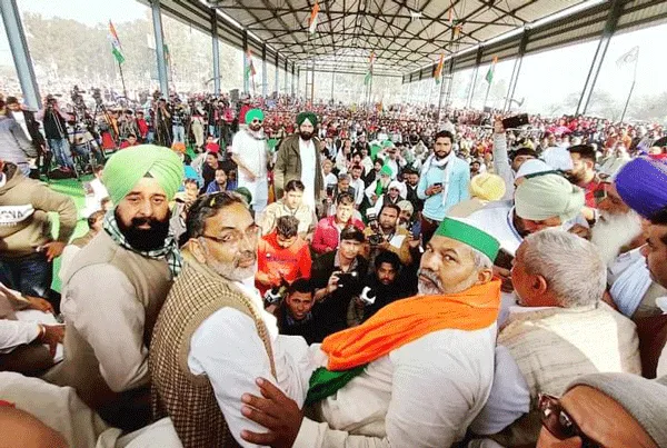 किसान महापंचायत : रोटी को नहीं बनने देंगे बाजार की वस्तु : राकेश टिकैत