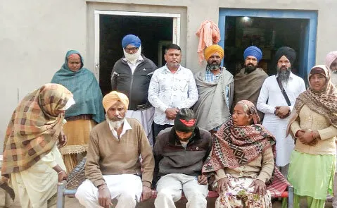 डेरा श्रद्धालुओं का सराहनीय प्रयास: बिछुड़े युवक को परिवार से मिलवाया
