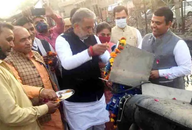 गौंछी नाले से प्रतिदिन मशीन निकालेगी 200 किलोग्राम कचरा व मलबा