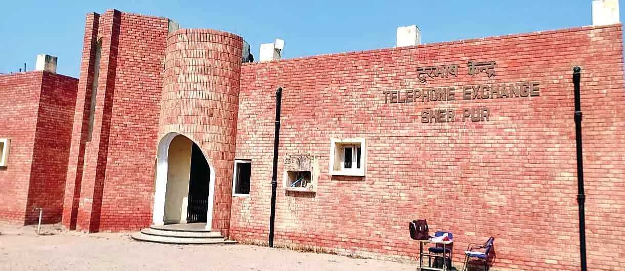 एक कर्मचारी के सहारे चल रही कस्बा शेरपुर की टैलिफोन एक्सचेंज