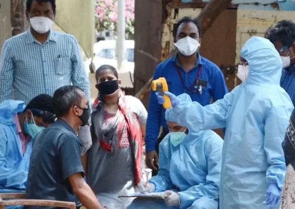 देश में फिर तेजी से बढ़ रहे हैं कोरोना के सक्रिय मामले