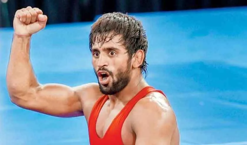 विनेश के बाद बजरंग ने भी जीता स्वर्ण, बने नंबर वन