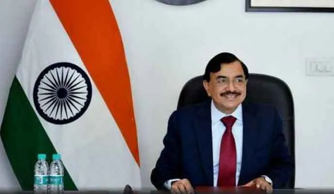 मुख्य चुनाव आयुक्त सुशील चन्द्र और इलेक्शन कमिश्नर राजीव कुमार भी कोरोना संक्रमित, देश में 2,59,170 नए केस, 1760 और मौतें