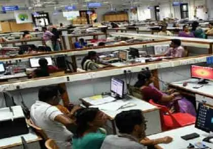कोरोना: हरियाणा में सरकारी कार्यालयों में उपस्थिति अब 50 प्रतिशत रहेगी