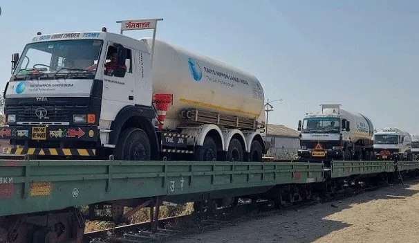 दिल्ली को आज मिलेगी चार टैंकर ऑक्सीजन