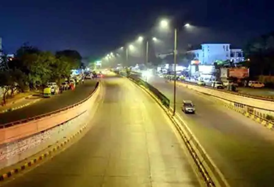 Corona : देश की राजधानी में लगा वीकेंड कर्फ्यू