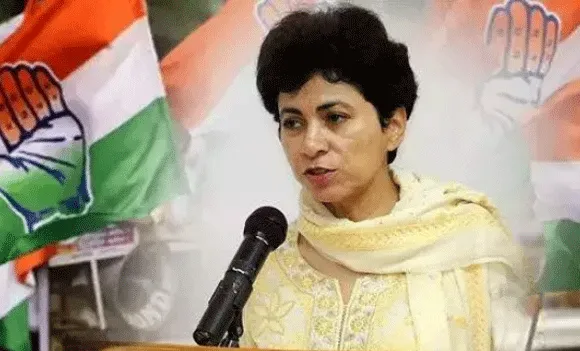 कु. सैलजा ने कांग्रेसियों को दिया एकजुटता का मंत्र