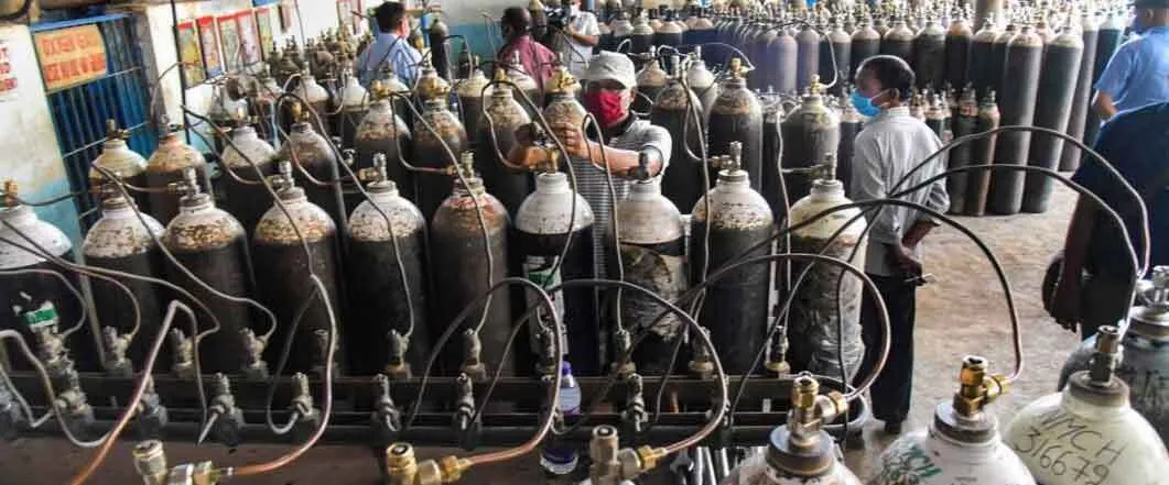 अलवर में ऑक्सीजन संयंत्रों की सुरक्षा बढ़ाई