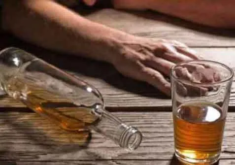 बुलंदशहर में जहरीली शराब पीने से दो की मौत, एक गंभीर