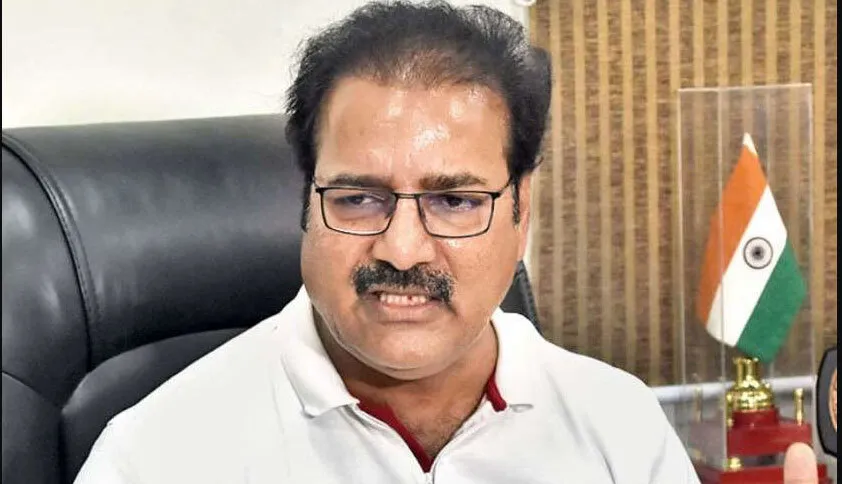 लादुलाल के नामांकन वापस के मामले में चुनाव आयोग को लेना चाहिए संज्ञान : खाचरियावास