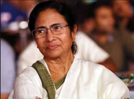 देश में अब तक बनी हैं 16 महिला मुख्यमंत्री
