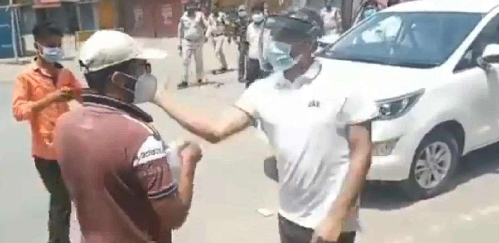 थप्पड़मार कलेक्टर पर सख्त एक्शन, सीएम ने तुरंत प्रभाव से हटाया