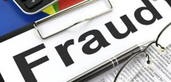 लॉकडाऊन में बंद दुकान किसी ने ‘बेच’ दी, व्यापारी ने बीवी-बच्चों समेत पुलिस आयुक्तालय में खुदकुशी की कोशिश की