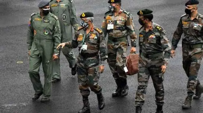 नहीं बाज आ रहा है चीन: सेना प्रमुख बोले- हर स्थिति से निपटने के लिए तैयार हैं