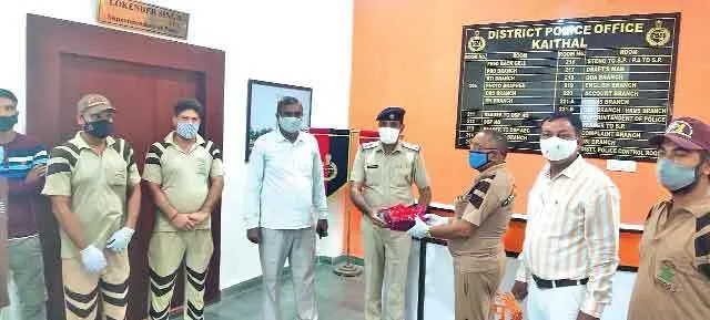 मिशन इंसानियत जारी, कोरोना वॉरियर्स को किया सम्मानित, बढ़ाया हौंसला