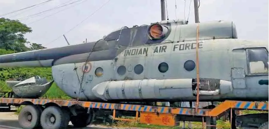 मानसा के कबाड़िये ने खरीदे 6 हैलीकॉप्टर