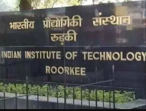 आईआईटी रूड़की वैज्ञानिक ने विस्फोट प्रतिरोधी हेलमेट तैयार किया