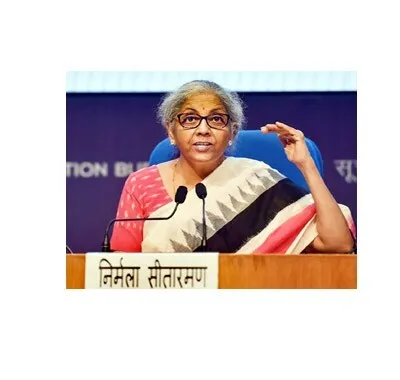 कोरोना काल में अर्थव्यवस्था को सरकार की बूस्टर डोज, वित्त मंत्री ने 1.1 लाख करोड़ रुपये की लोन गारंटी स्कीम की घोषणा की