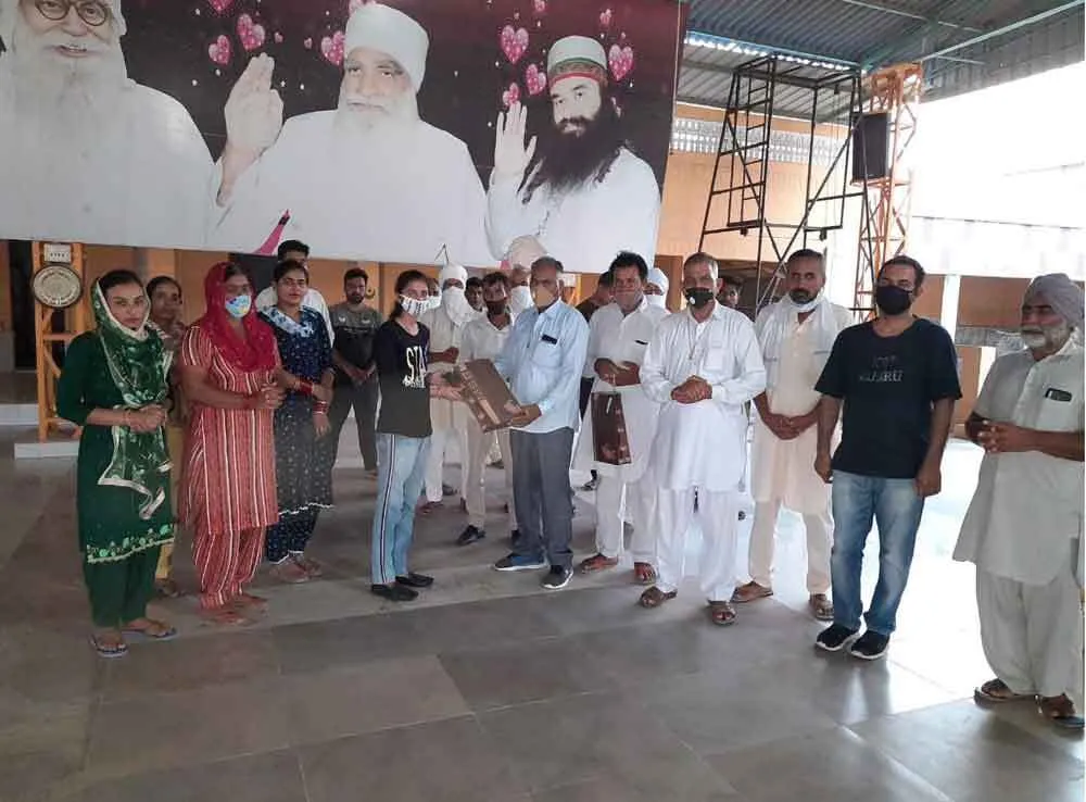 इंडिया बुक ऑफ रिकॉर्ड होल्डर पूनम इन्सां को रामपुरथेड़ी-चक्कां ब्लॉक ने सम्मानित कर बढ़ाया हौंसला