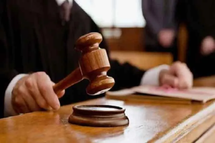 संपत्ति रखने का मामला: इनकम टैक्स के डिप्टी कमिश्नर नितिन गर्ग को चार साल की सजा