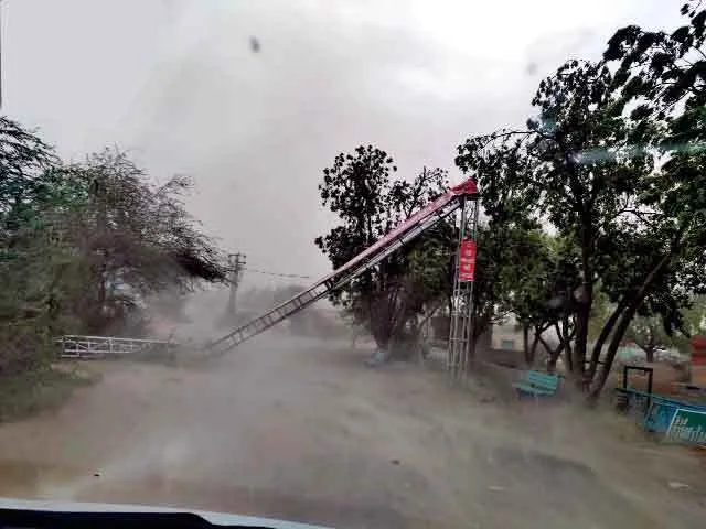 राहत के साथ ‘आफत’ तेज अंधड़ के साथ प्री-मानसून का आगाज
